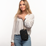 Bolsa de Mano tipo Clutch Gaby - Negro