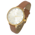 Reloj color oro moderno